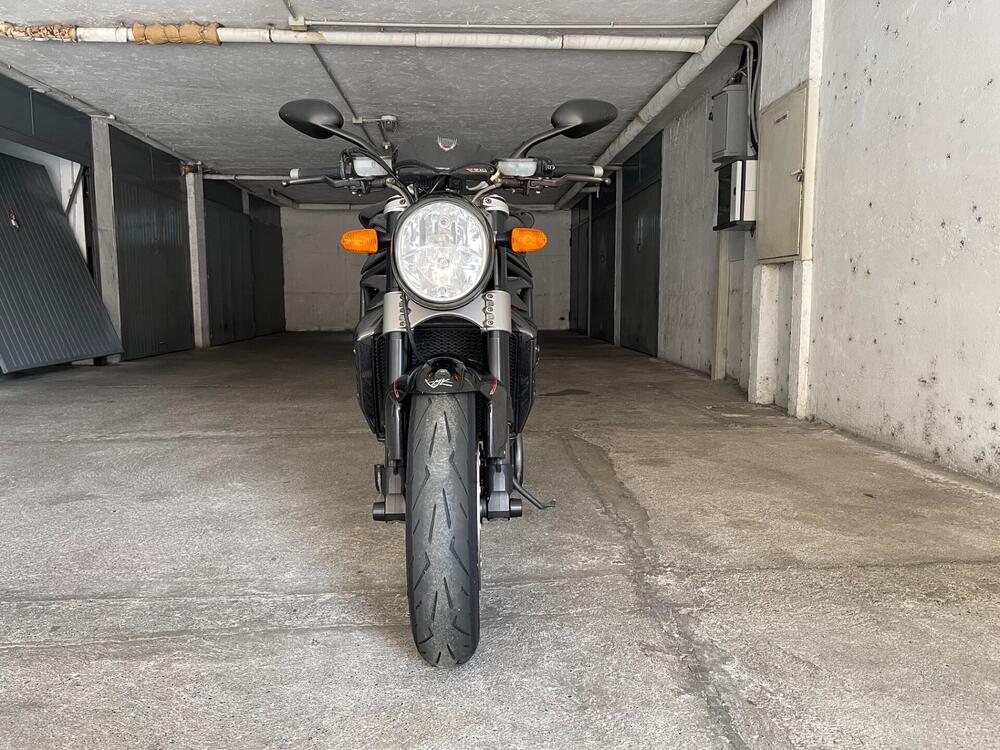 MV Agusta Brutale 910 R (2006 - 11) (2)