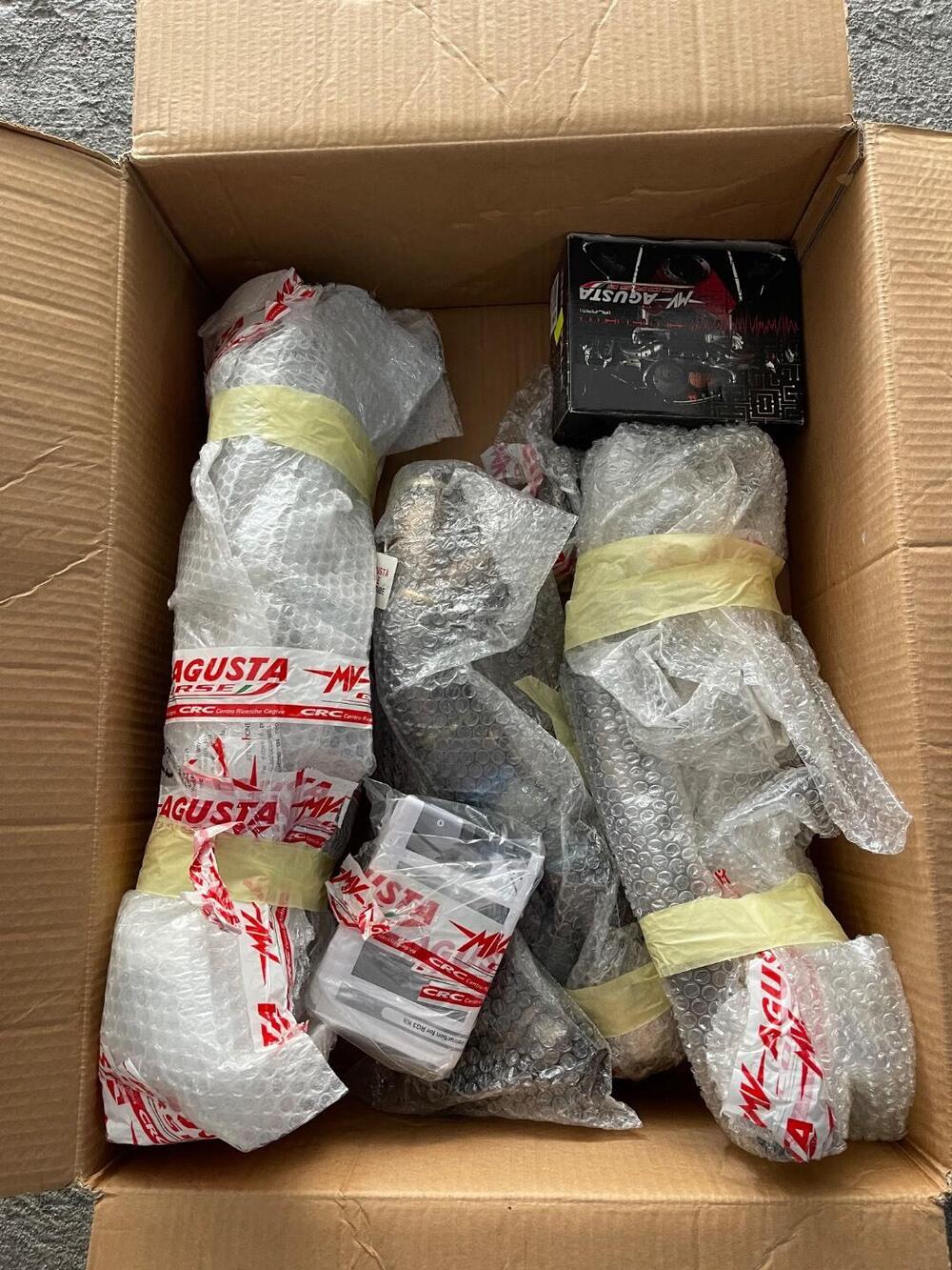 MV Agusta Brutale 910 R (2006 - 11) (6)