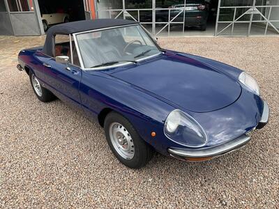Alfa Romeo Spider Tronca 1300 Junior  d&#039;epoca del 1977 a Pescara