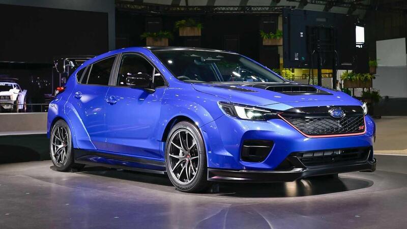 Subaru: la STI torna con il boxer sotto il cofano, il mito si riaccende (e fa battere di nuovo il cuore degli appassionati)