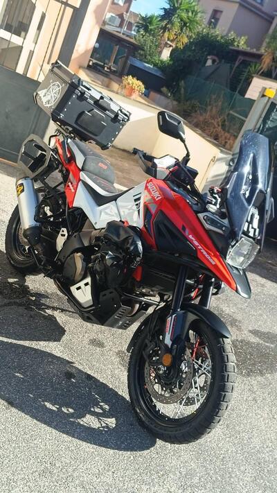 Suzuki V-Strom 1050XT (2020 - 23) usata