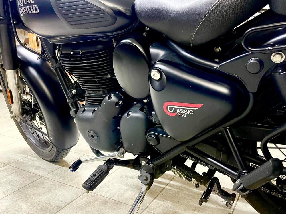 Royal Enfield Classic 350 (2021 - 26) (4)