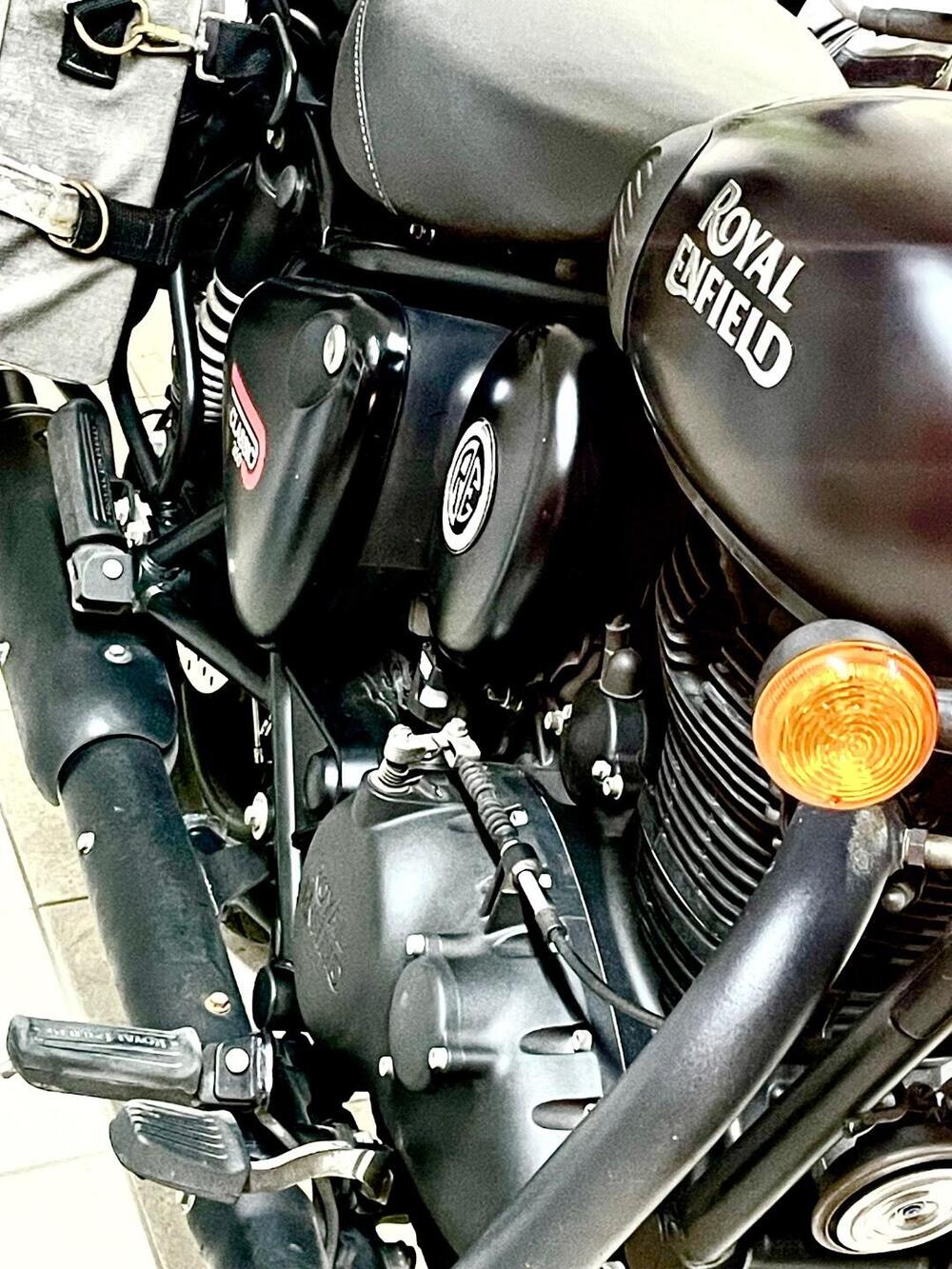 Royal Enfield Classic 350 (2021 - 26) (11)
