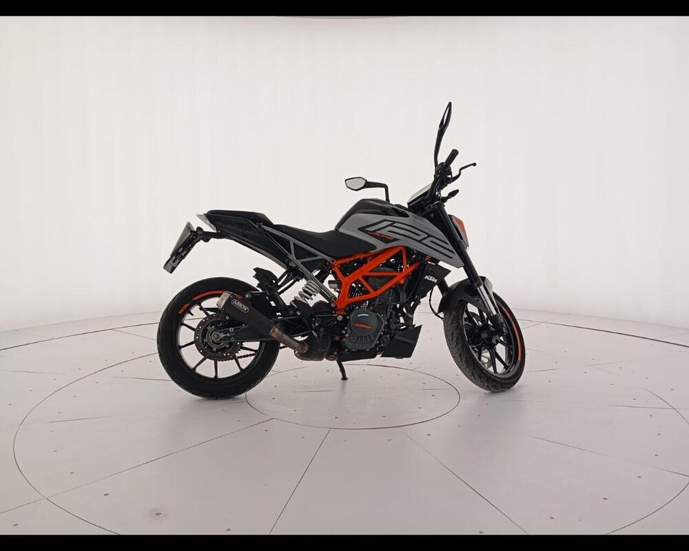 KTM 125 Duke (2021 - 23) (3)
