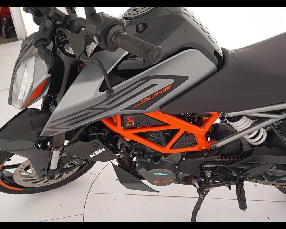 KTM 125 Duke (2021 - 23) (7)
