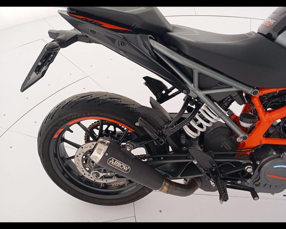 KTM 125 Duke (2021 - 23) (9)
