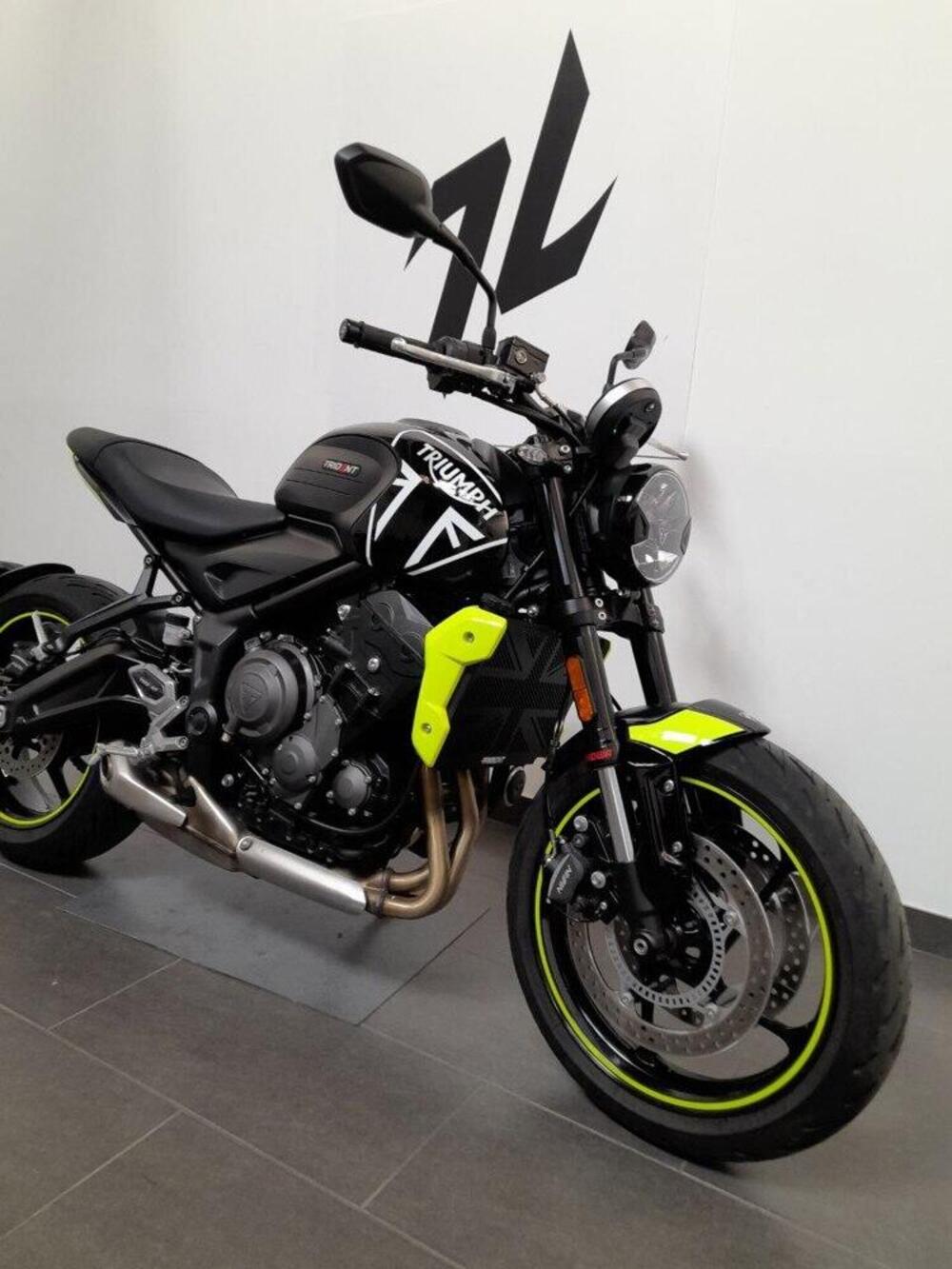 Triumph Trident 660 (2021 - 24) (2)