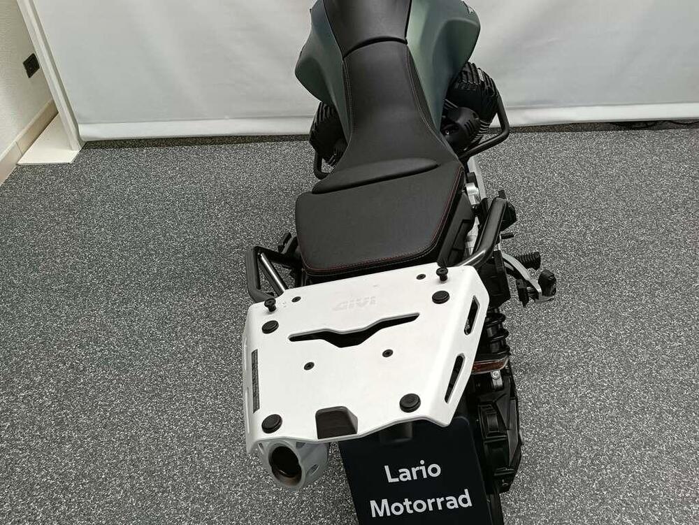 Moto Guzzi V85 TT (2021 - 23) (9)