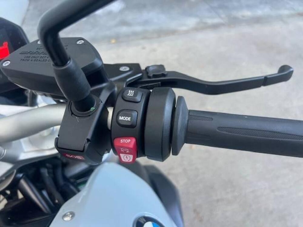 Bmw R 1250 R (2021 - 25) (3)