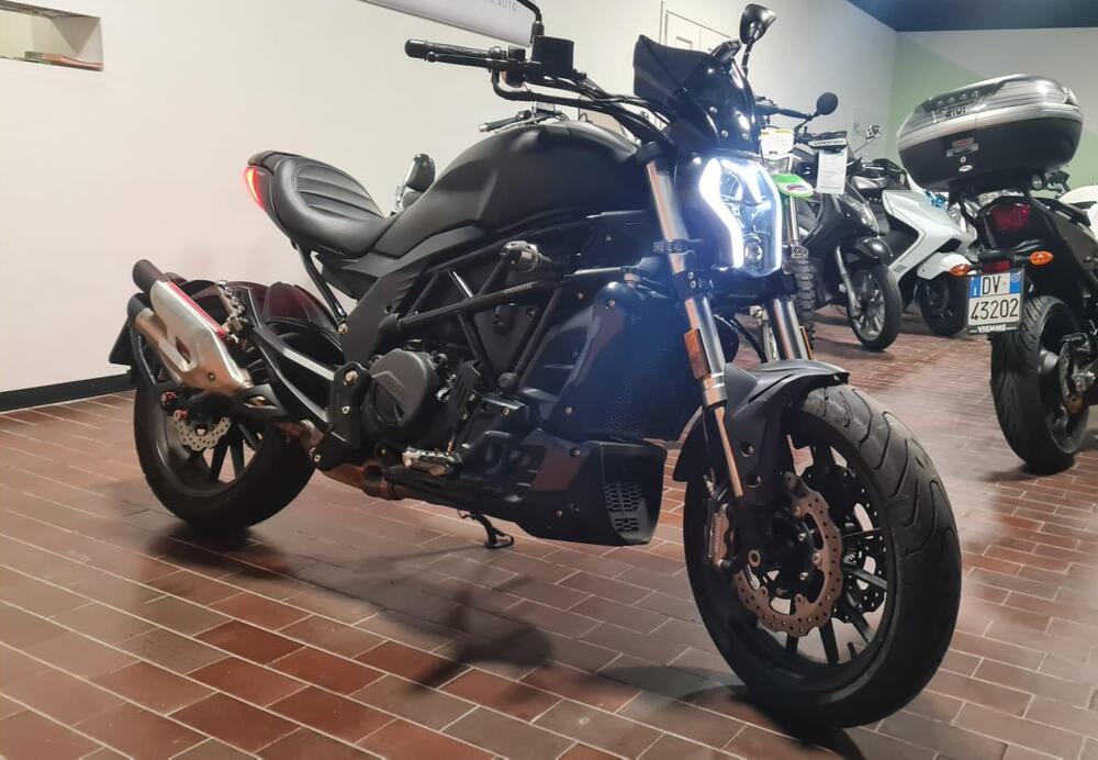 Benelli 502 C (2019 - 20) (4)