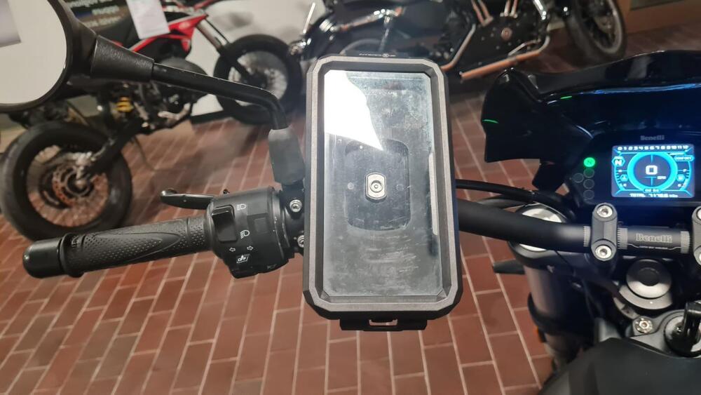 Benelli 502 C (2019 - 20) (16)