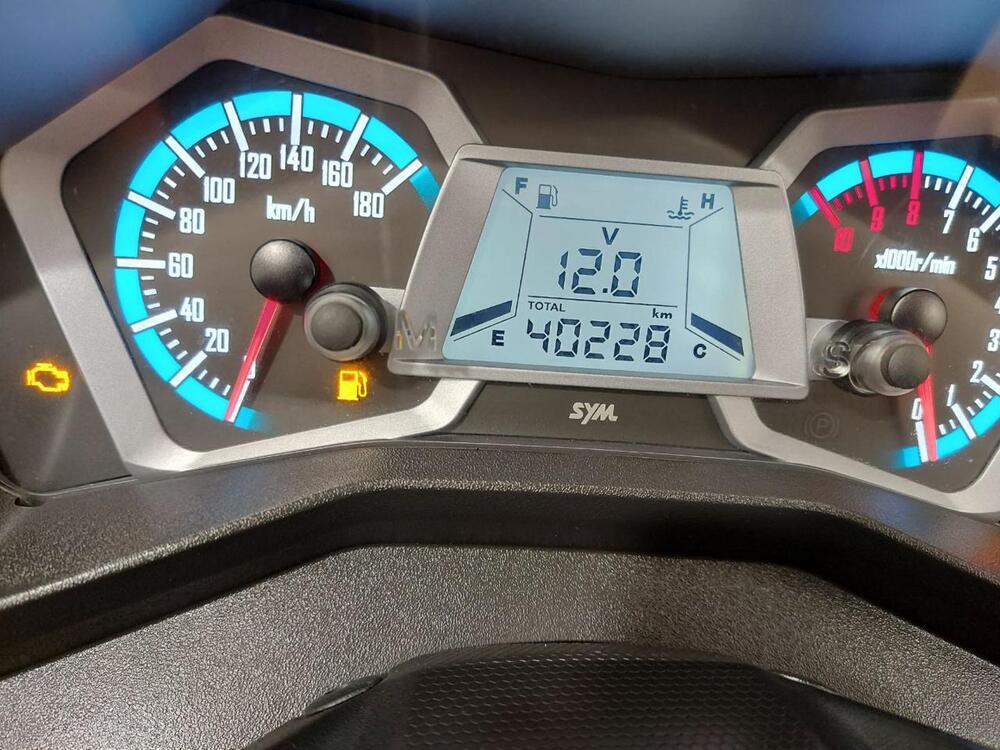 Sym Maxsym 400 (2021 - 25) (3)