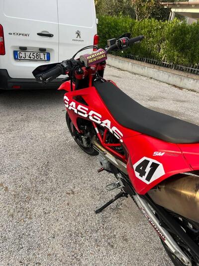 GASGAS SM 700 (2022 - 25) usata