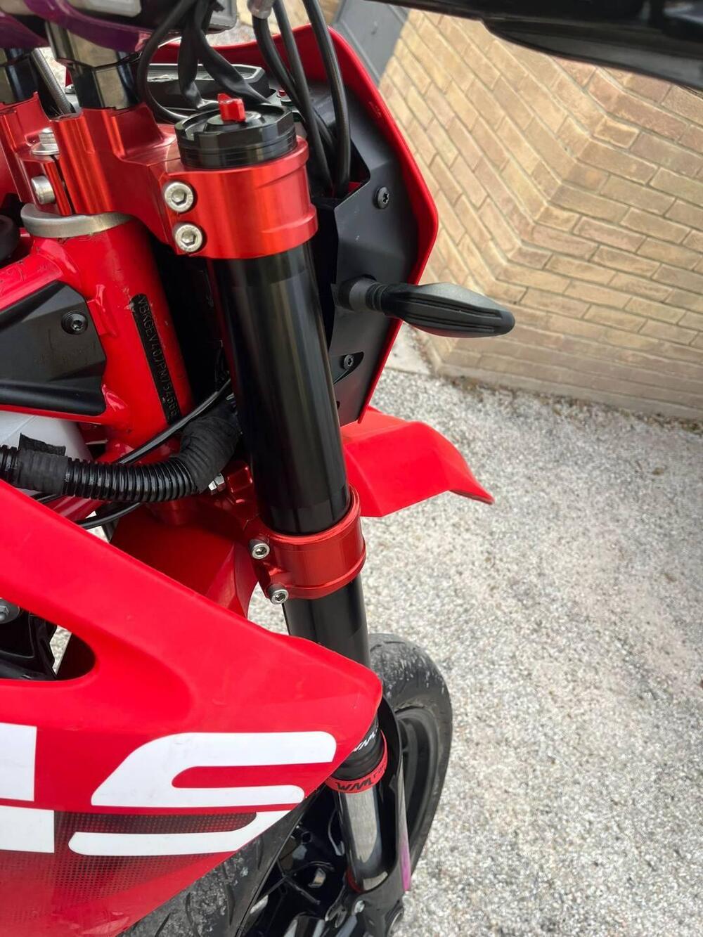 GASGAS SM 700 (2022 - 26) (2)