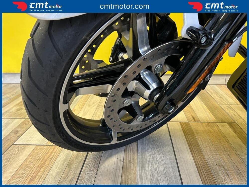 Harley-Davidson Street Glide (2024 - 26) (11)