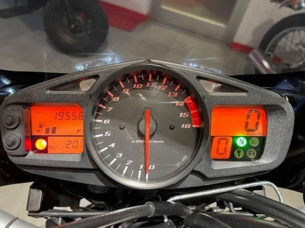 Suzuki GSR 600 (2006 - 11) (19)