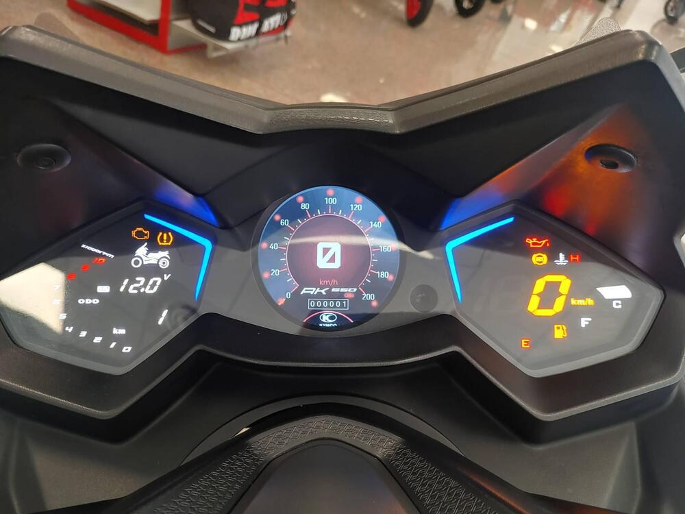 Kymco AK 550 (2020) (3)