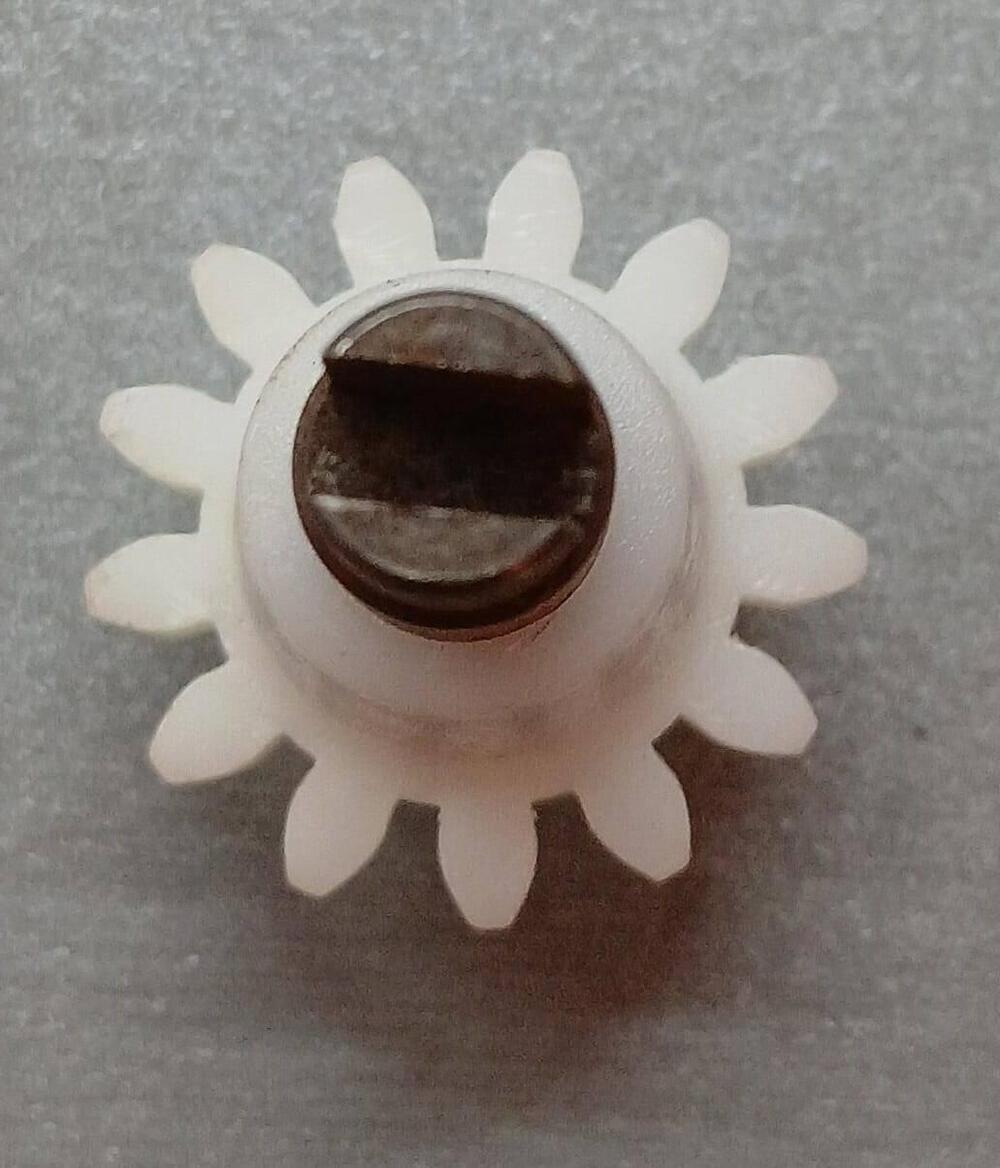 15160KM7700 alberino pompa olio NS 125 Honda (2)