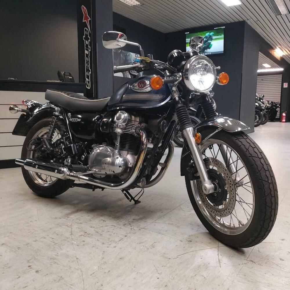 Kawasaki W 800 (2021 - 26) (4)