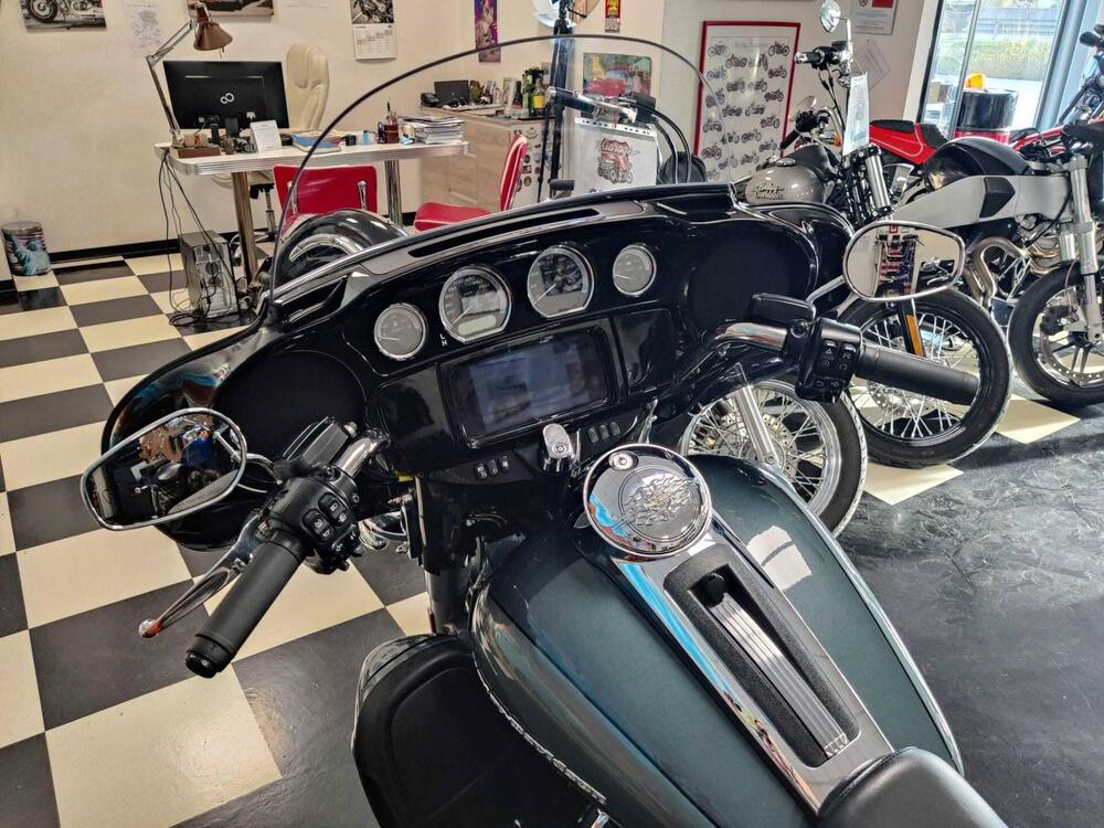 Harley-Davidson 114 Electra Glide Ultra Limited (2021 - 22) - FLHTK (8)