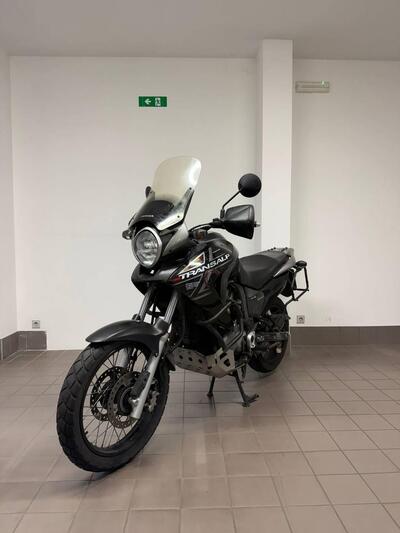 Honda Transalp XL 700 V ABS (2007 - 2013) usata