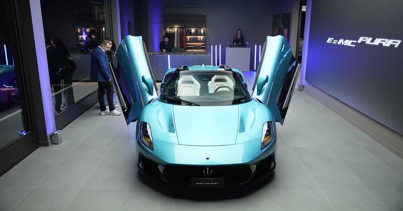 Maserati sbarca al Car Village di Sesto Fiorentino: il lusso del Tridente conquista la Toscana