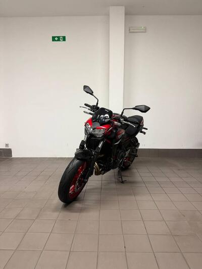 Kawasaki Z 650 (2025 - 26) usata