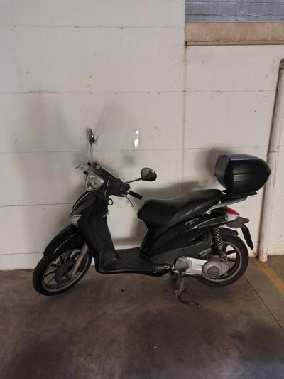 Piaggio Liberty 150 4T (2008 - 13) usata