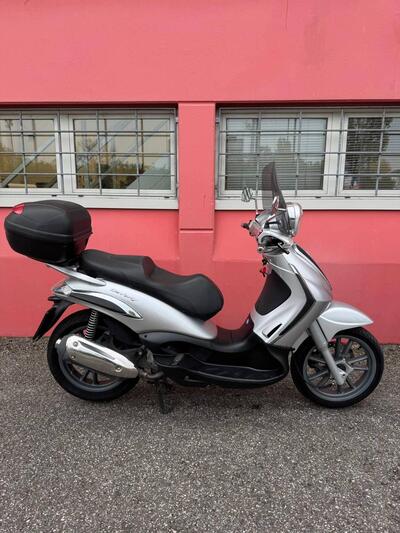 Piaggio Beverly Tourer 300 usata