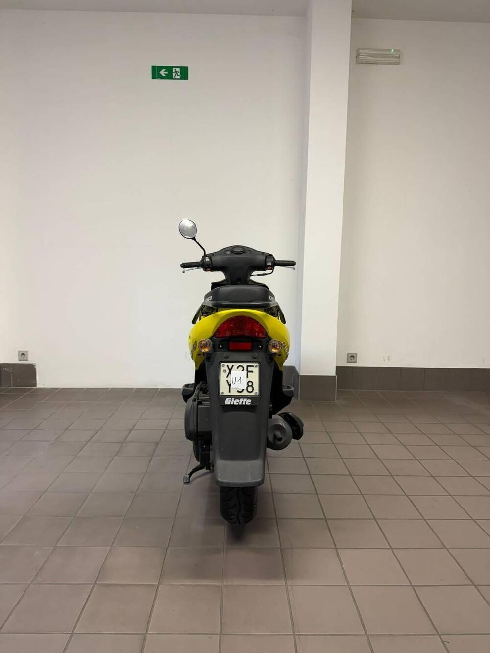 Kymco Agility 50 R12 (2007 - 17) (6)