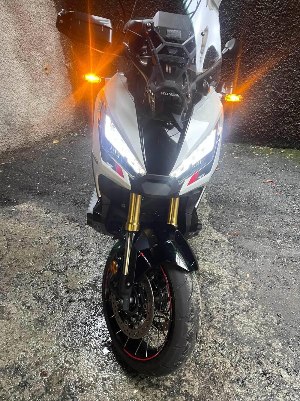 Honda X-ADV 750 DCT (2021 - 24) (2)