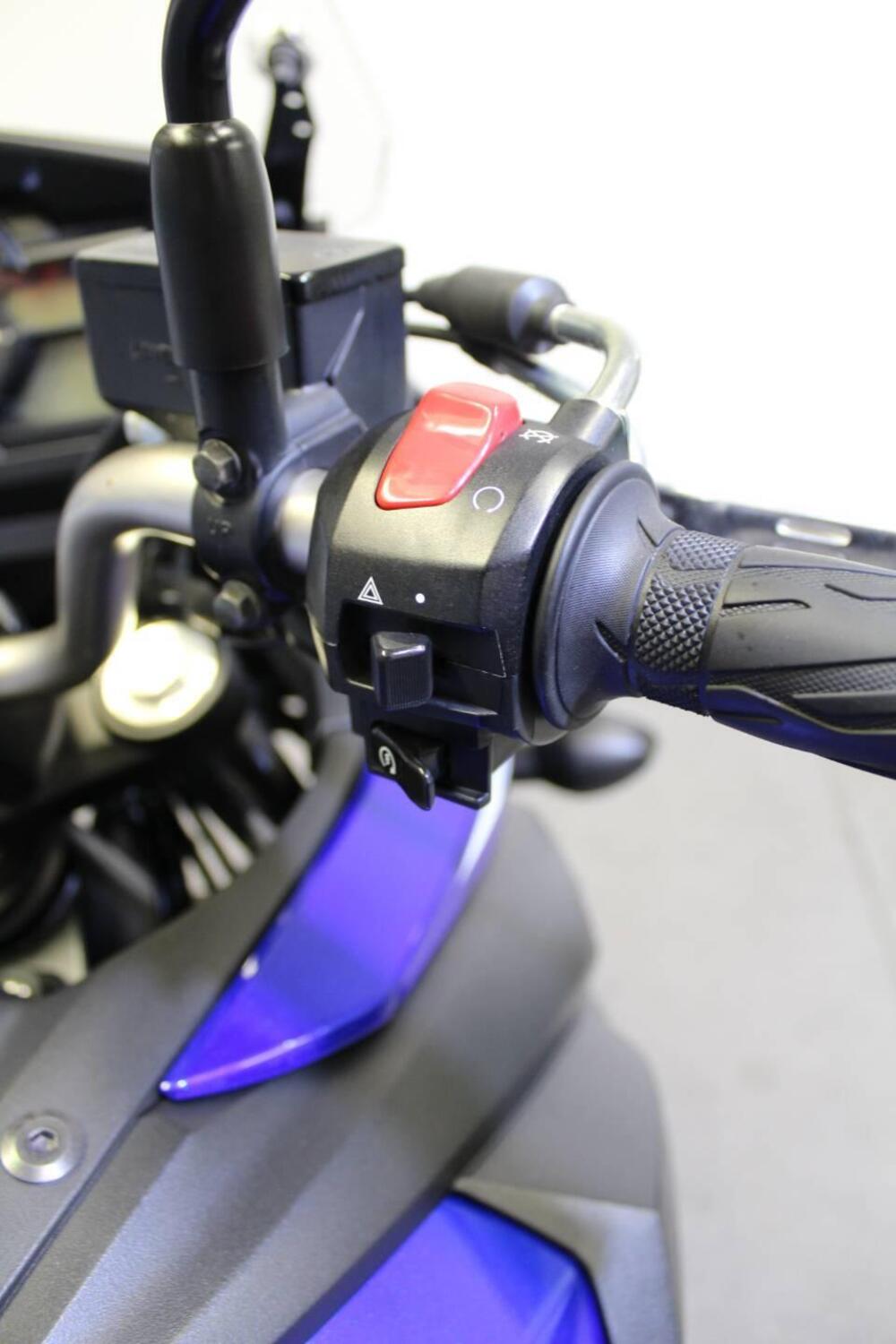 Suzuki V-Strom 650 (2021 - 25) (11)