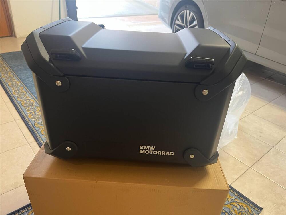 Borsa laterale dx BMW R1300 GS Adventur (4)