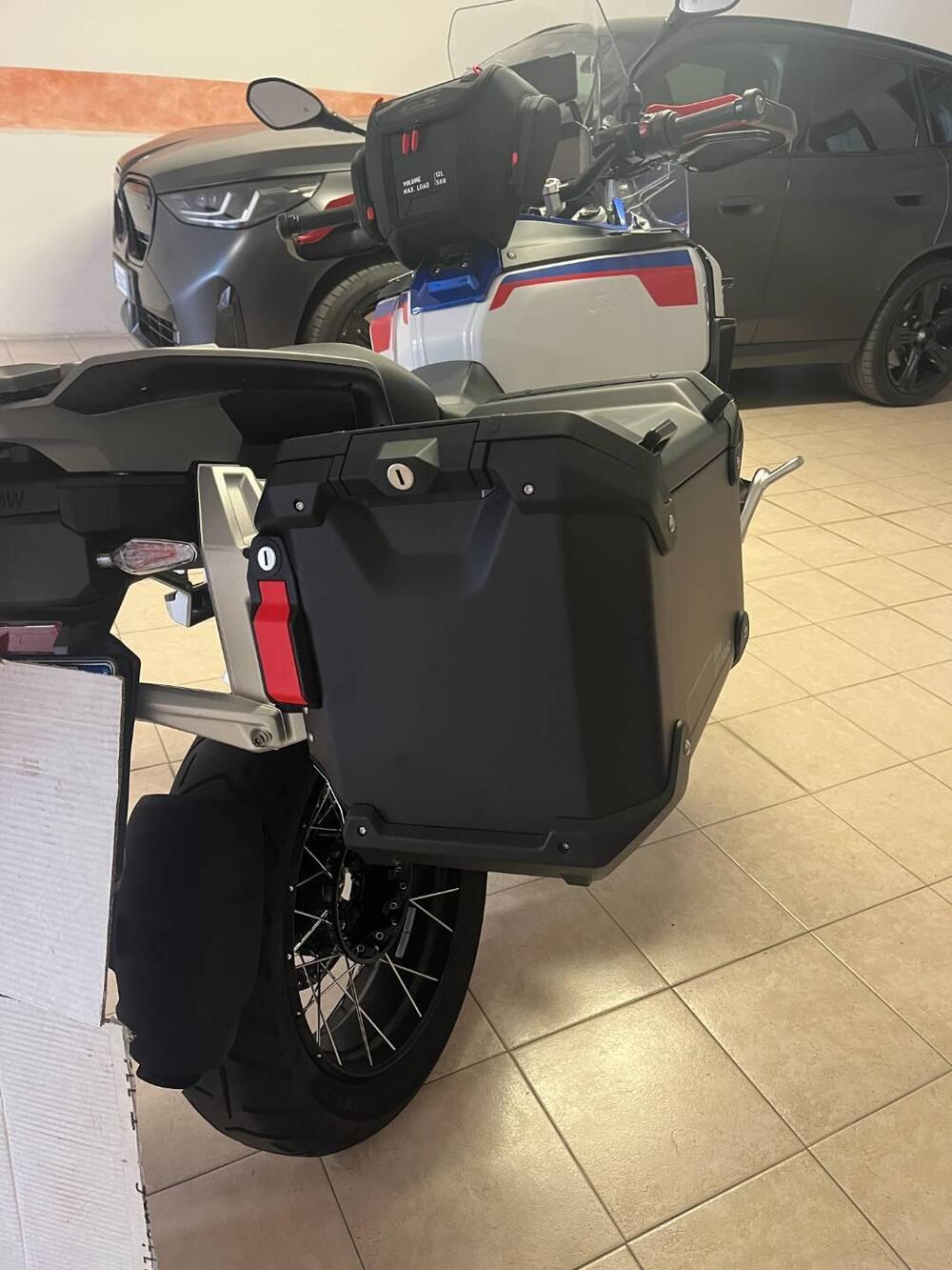 Borsa laterale dx BMW R1300 GS Adventur (8)