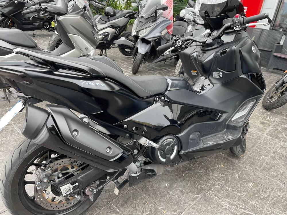 Yamaha T-Max 560 Tech Max (2022 - 24) (4)