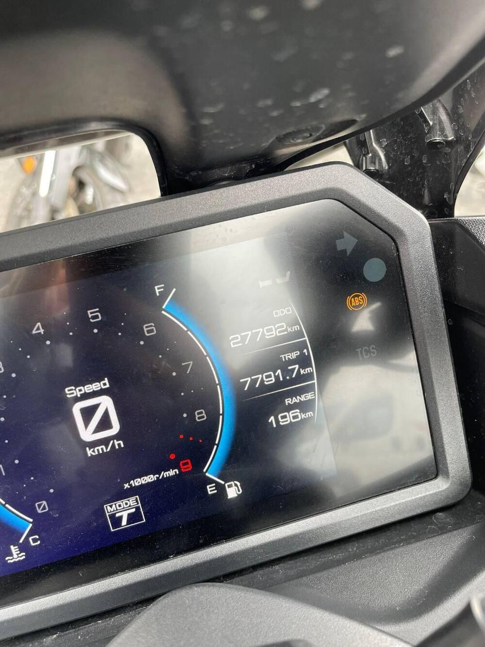 Yamaha T-Max 560 Tech Max (2022 - 24) (5)