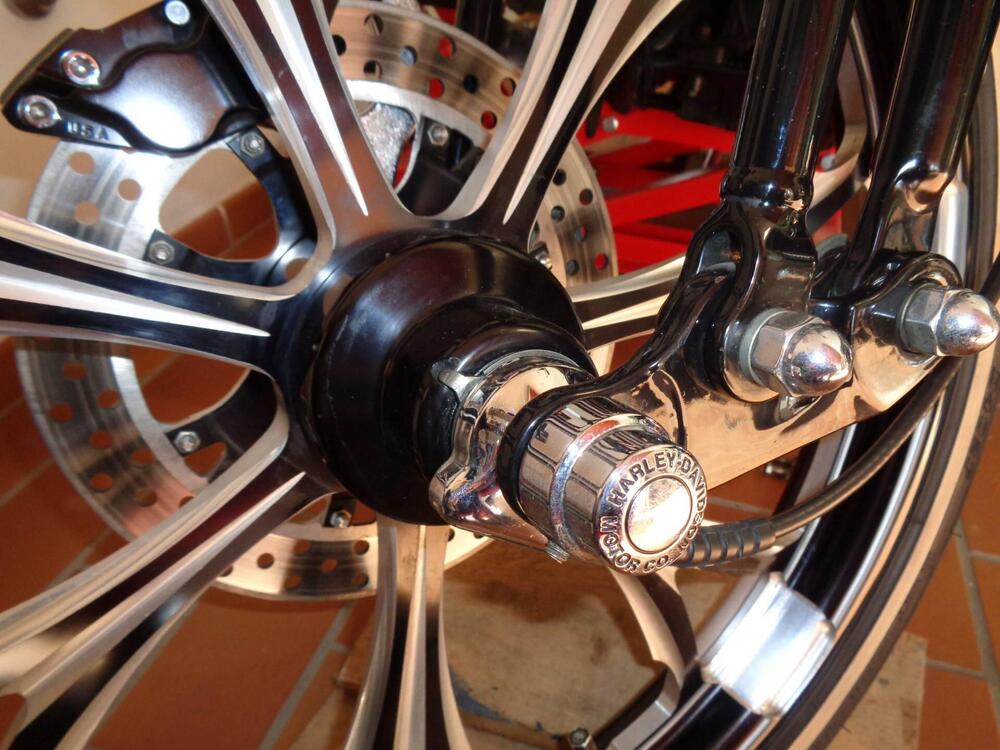 Harley-Davidson BAD BOY FLSTSB (16)