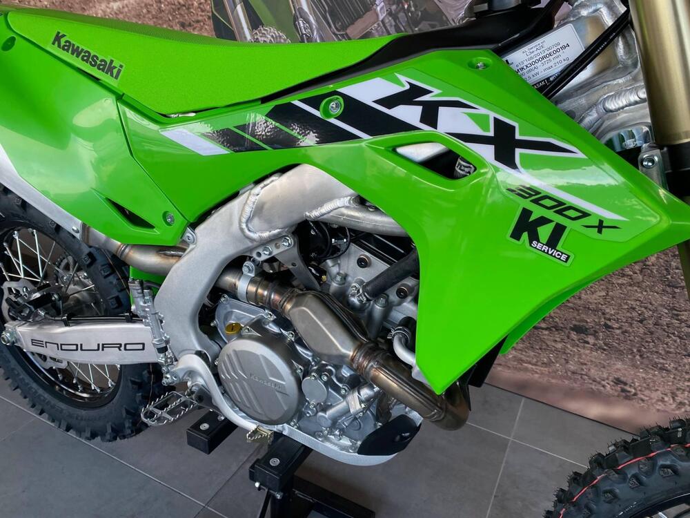 Kawasaki KX 300 X (2024) (3)