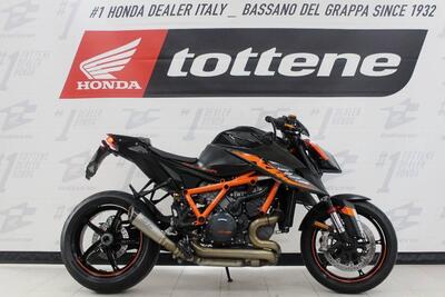 KTM 1290 Super Duke R (2021) usata