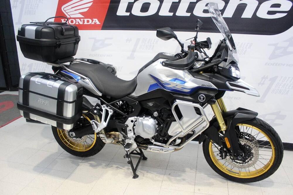 Voge Valico 900DSX (2024 - 26) (3)