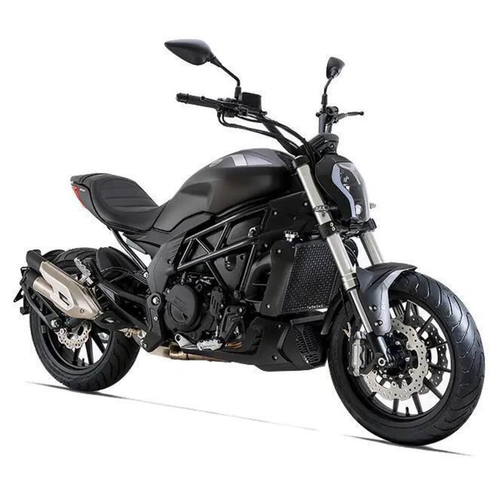 Benelli 502 C (2021 - 25)