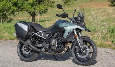 Suzuki V-Strom 800SE (2025) nuova