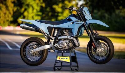 Suzuki DR-Z4SM (2025) nuova