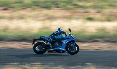 Suzuki GSX-8R EVO (2025) nuova