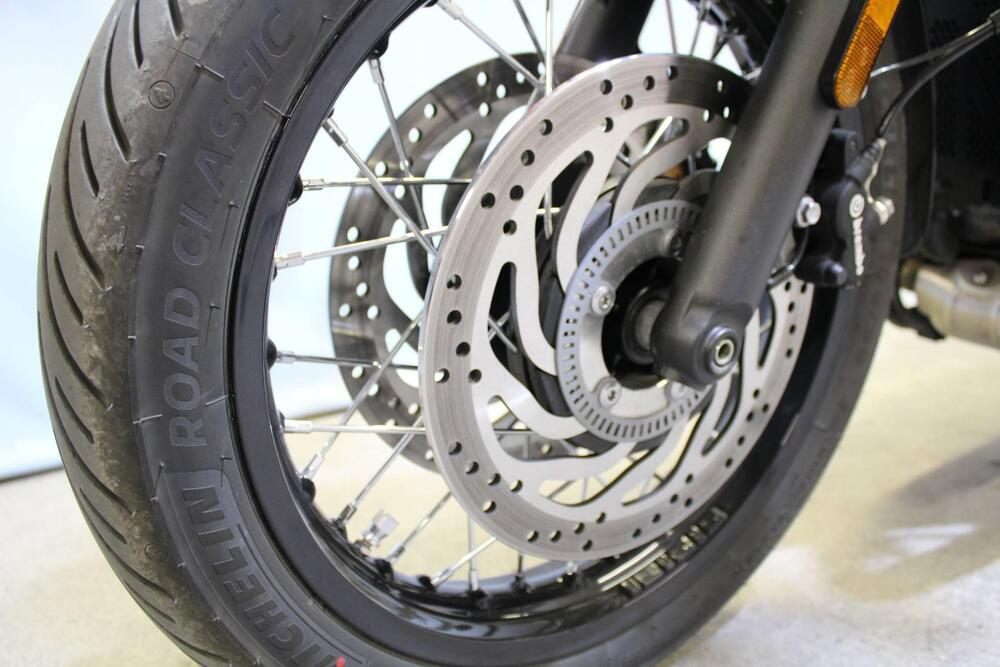 Triumph Bonneville T120 (2021 - 25) (14)