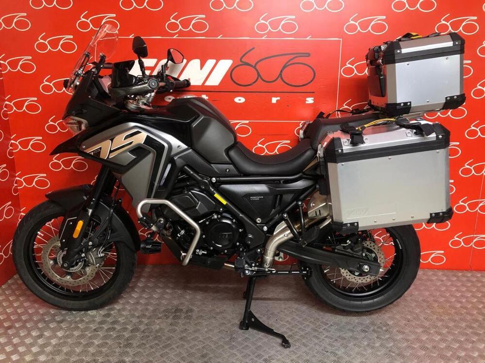 Voge Valico 650DSX (2021 - 24) (3)