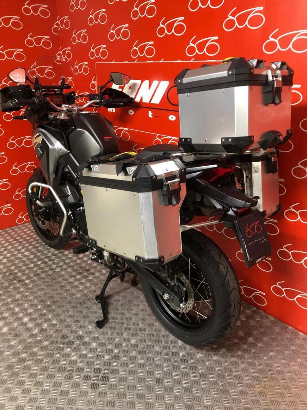 Voge Valico 650DSX (2021 - 24) (4)