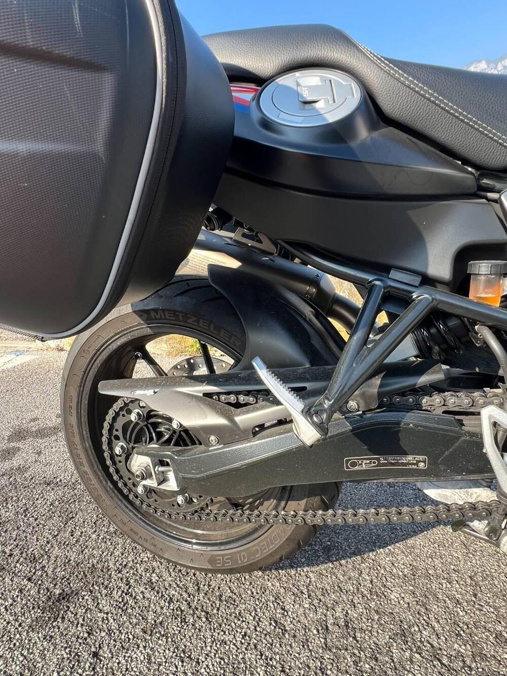 Bmw F 800 R (2017 - 20) (6)