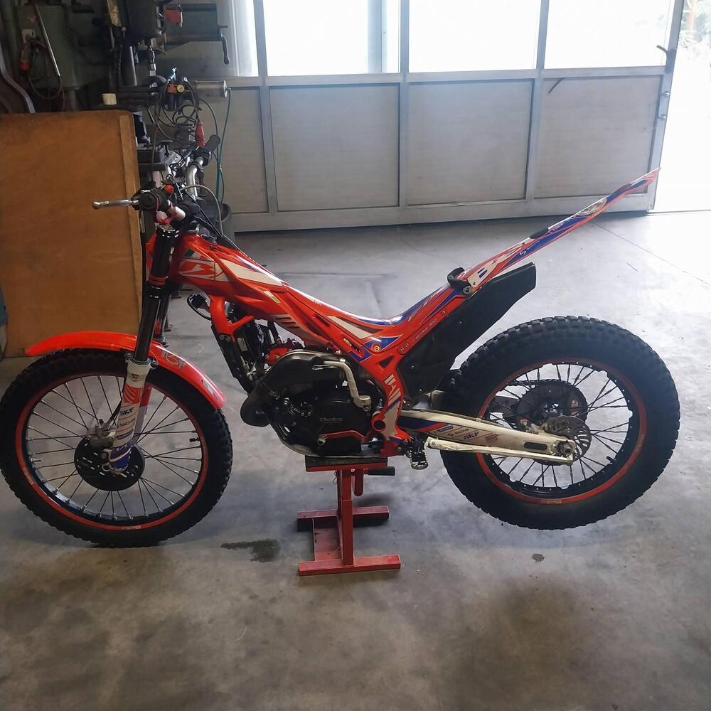 Betamotor Evo 300 2t (2017 - 18) (4)