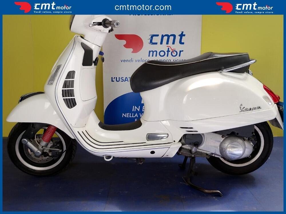 Vespa GTS 300 Super (2008 - 16) (3)